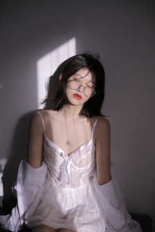 姐姐的朋友1韩剧免费观看全集在线观看天才